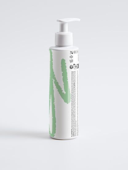 Clarifying Gel Cleanser with Aloe & Fruit Extracts - Gentle Skin Freshener & Acne Defense